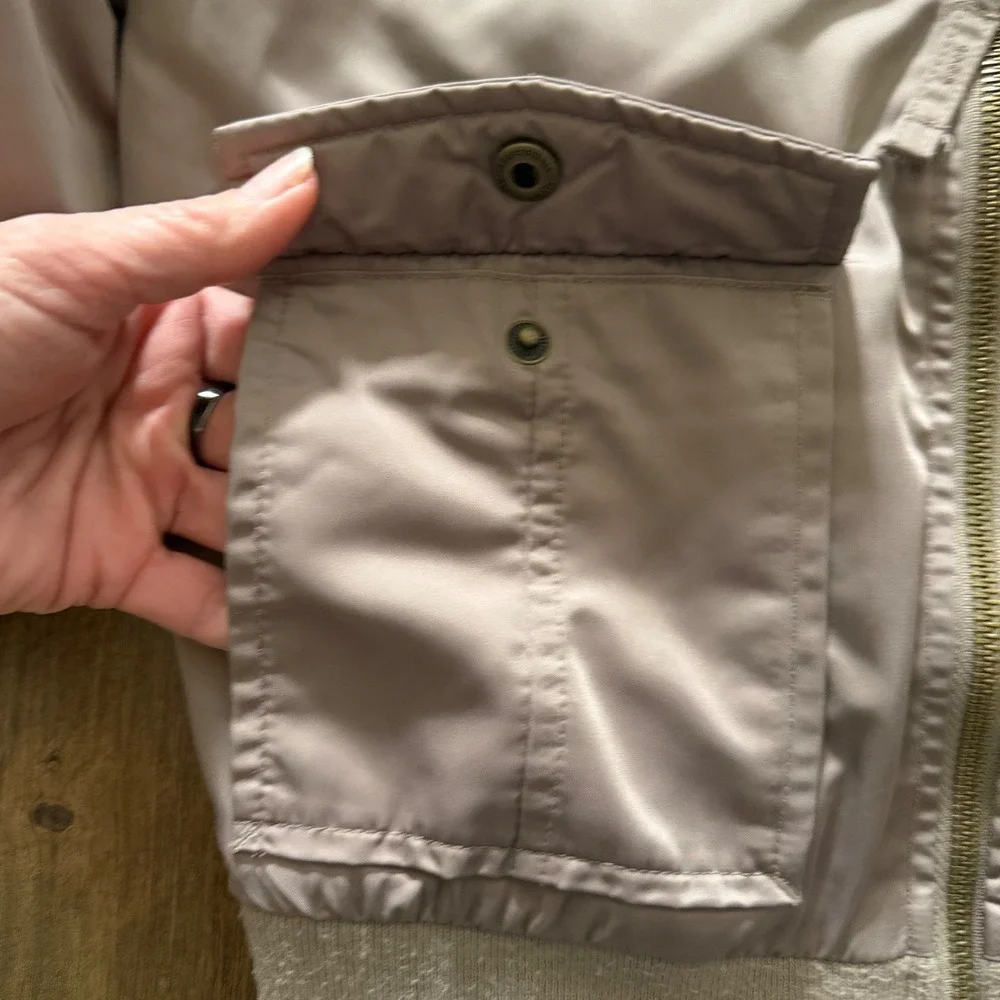 Abercrombie Kids Bomber Jacket Taupe Full Zip Ribbed Cuffs Gorpcore Kids 9/10